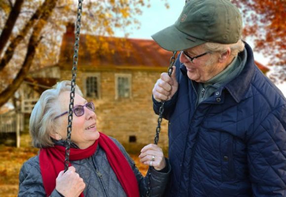 3 Ways You Can Help Keep Your Elderly Loved Ones Healthy